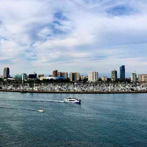  یادم رفته کدوم محل خونه مادرم ایناست و تو کدوم خرابه ها میگفتیم